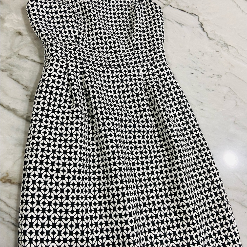 White House Black Market Sleeveless Pleated A-Line Dress